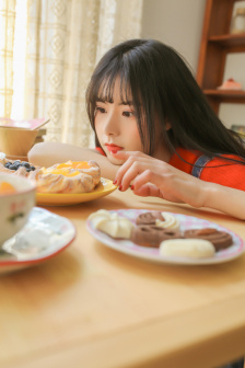 杨露璐